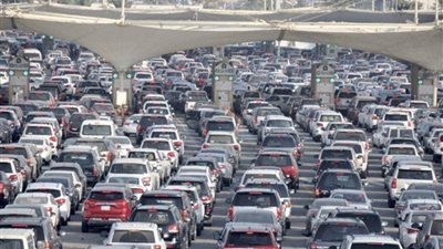 أكثر من مليون مسافر يعبرون جسر الملك فهد خلال إجازة 