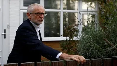 حزب بريطاني معارض: إستدعاء البرلمان لمعالجة أزمة الخروج من الاتحاد الأوروبي