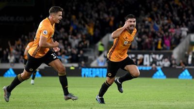 نجم وولفرهامبتون يعلق على هدفه أمام مانشستر يونايتد