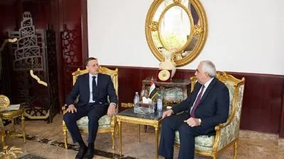 السفير أحمد نايف الدليمي يلتقي نظيره الألماني في القاهرة   