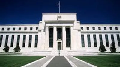 أجتماع الفدرالي الأمريكي : صناع السياسية النقدية يفضلون خفض أسعار الفائدة  