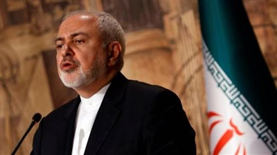 ظريف: لن نبدأ حرباً في الخليج لكننا سندافع عن أنفسنا