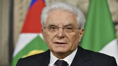 الرئيس الإيطالي يرغب بصفقة سريعة لتشكيل حكومة جديدة