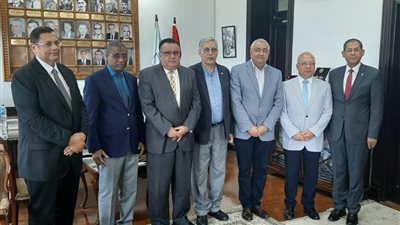 جامعة الإسكندرية تناقش مع سفير غينيا إنشاء مركز تنمية مستدامة لغرب إفريقيا