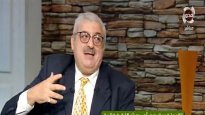 مجدي نزيه: يجب شرب اللبن كامل الدسم لهذا السبب