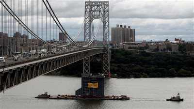 عاجل.. إغلاق جسر جورج واشنطن بنيويورك بسبب تهديد بوجود 