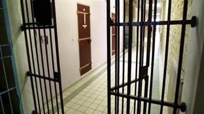 بعد ضبط مراهقين في حمام مسجد.. فرويز: يعانون من النبذ الدينية.. قانوني: الجريمة جنحة 