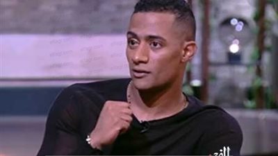 قبل انطلاق حفله.. محمد رمضان يوجه سؤال للجمهور