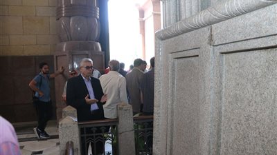 حفيد سعد زغلول يقرأ الفاتحة على روح جده (صور) 