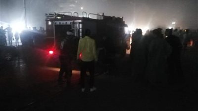 السيطرة على حريق بأحد محولات الكهرباء بجوار مركز شباب بالسويس (صور)