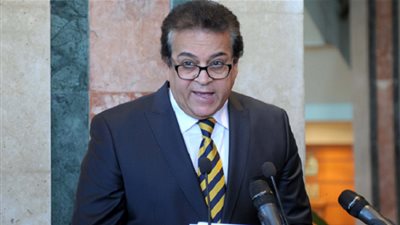 قرارات جمهورية بتعيين 5 عمداء جدد بجامعات كفر الشيخ والمنوفية وطنطا