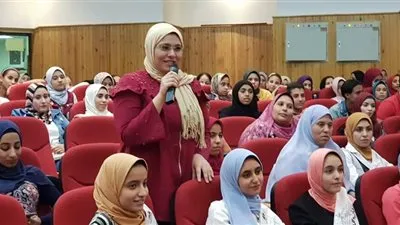 نائب محافظ الوادي الجديد تشهد احتفالية اليوم العالمي للشباب (صور)