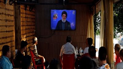 الطائرات الإسرائيلية تقصف قاعدة فلسطينية في لبنان