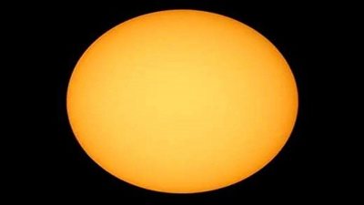 فلكية جدة: فترة الحد الأدنى للدورة الشمسية الحالية قد تستمر لسنوات