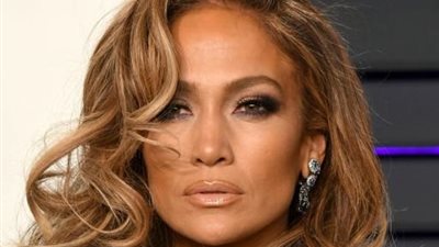 على غرار النجمات.. اعتمدي صبغة الشعر التي تناسبك