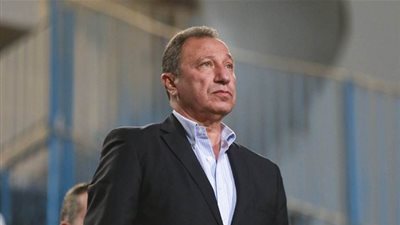 قرار مفاجئ من الخطيب بشأن مدرب الأهلي الجديد