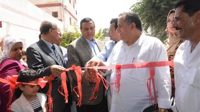 محافظ البحيرة يفتتح مبني الحميات والجهاز الهضمي بمستشفى شبراخيت بتكلفة 1.9 ملايين جنيه (صور)