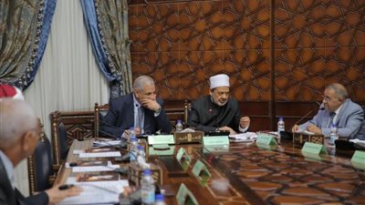 شيخ الأزهر يترأس اجتماع بيت الزكاة والصدقات المصري