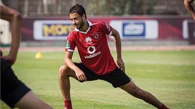 الأهلي يمدد عقد باسم علي 3 سنوات 