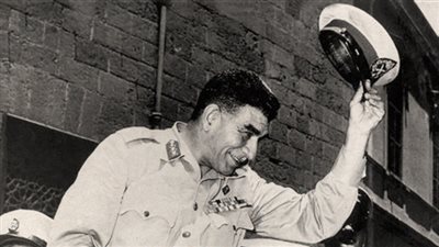 حكايات اليوم.. ميلاد حسين مؤنس.. ورحيل 