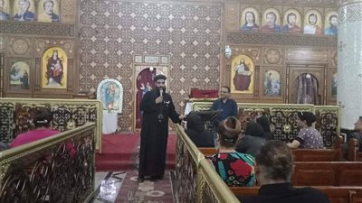 كنيسة العذراء بقنا تستضيف ندوة عن كيفية محافظة المرأة على البيئة (صور)