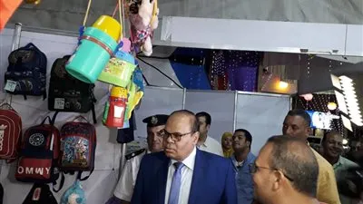 مدير أمن الأقصر يفتتح معرض 