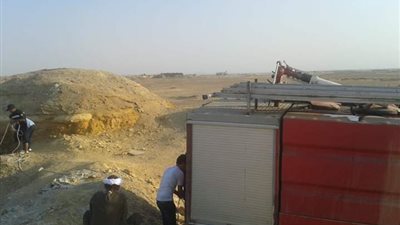 محاولات لانتشال جثة 