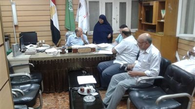 توقيع عقود تمليك أراضي أملاك الدولة للمواطنين في المنزلة (صور)