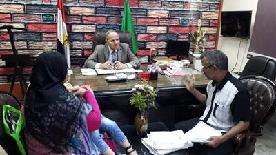 تعليم الفيوم يبحث عددًا من الشكاوى في اللقاء الجماهيري (خدمة المواطنين)