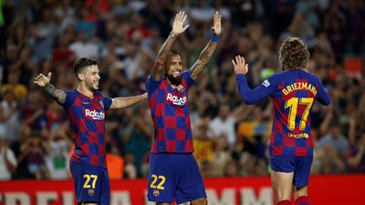  مباريات برشلونة في 