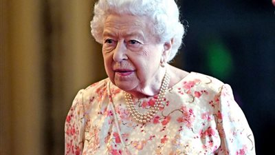 ملكة بريطانيا توافق على طلب الحكومة بتعليق البرلمان 