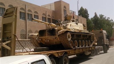 اشتباكات مسلحة بين داعش والقاعدة في البيضاء وسط اليمن