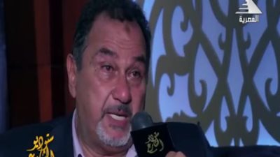 أول مصري عبر المانش بذراع واحد باكيا على الهواء: 