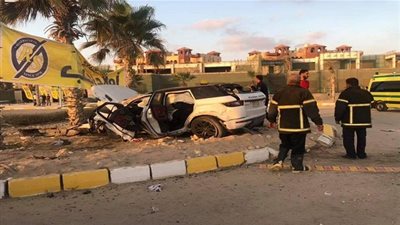 حادث مروع لـ عمرو زكي  وينقل إلى المستشفى في حالة خطرة