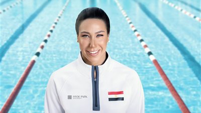 فريدة عثمان.. فراشة السباحة الذهبية وصاحبة الأرقام القياسية المستحيلة