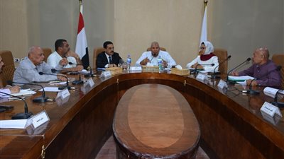 محافظ الوادي الجديد يحقق حلم صغار المزارعين في تخفيض رسوم تقنين الأراضي