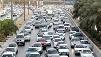 النشرة المرورية.. انتظام بشوارع الجيزة وسط انتشار الخدمات بكل الطرق 