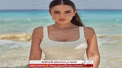 بإطلالة صيفية على الشاطئ.. درة تخطف الأنظار بأناقتها (صور)