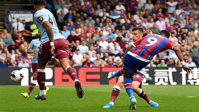 ملخص مباراة كريستال بالاس ضد أستون فيلا في الدوري الإنجليزي.. طرد 