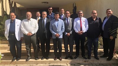 احتفالا بالفوز.. سفير مصر بالمغرب يقيم مأدبة غذاء لوزير الرياضة والبعثة المصرية