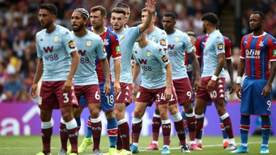 طرد تريزيجيه في الدوري الإنجليزي.. ملخص وأهداف مباراة أستون فيلا وكريستال بالاس