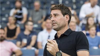 لجنة التخطيط بالأهلي ترسم خريطة رينيه فايلر