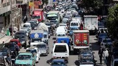 النشرة المروية.. كثافات مرورية بالكباري والمحاور الرئيسية بالجيزة 