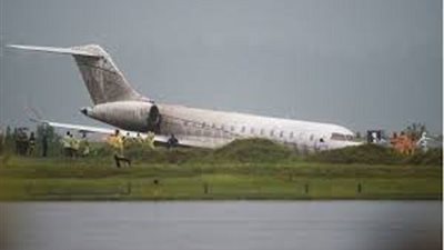 تحطم طائرة صغيرة بمنتجع سباحة في الفلبين