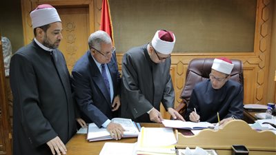 وكيل الأزهر يعتمد نتيجة الدور الثاني لشهادات البعوث الإسلامية