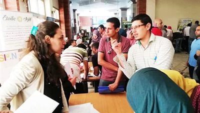 الشباب والرياضة تكافح البطالة بملتقيات التوظيف وتوفر 1500 فرصة عمل