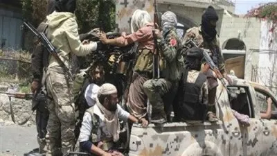 شاهد.. فوضى داخل شبوة بسبب مليشيات الإصلاح (فيديو)