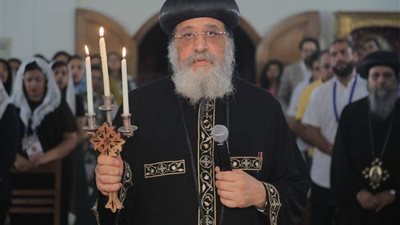 خاص.. نكشف حقيقة خلاف البابا تواضروس مع أسقف أطفيح