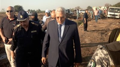 محافظ الدقهلية يطمئن على خط الغاز بقرية الروضة مركز طلخا