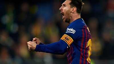 ميسي يُفسد خطة الحسناء الأرجنتينية لنقل 